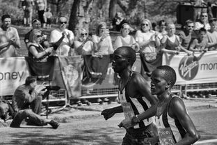 -乌干达男篮在非洲预赛中拼搏奋战，迈向新高度，乌干达篮球比赛