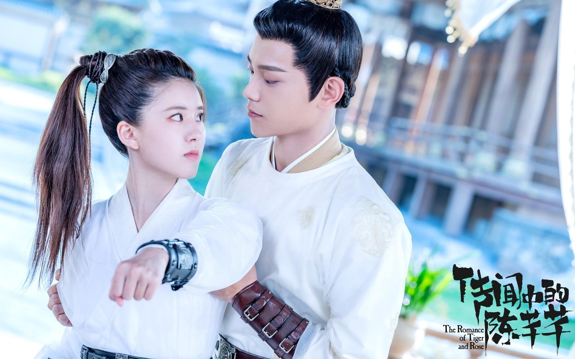 卡特的踢球节奏变化多端,令对方防守无法预料,卡特打球视频