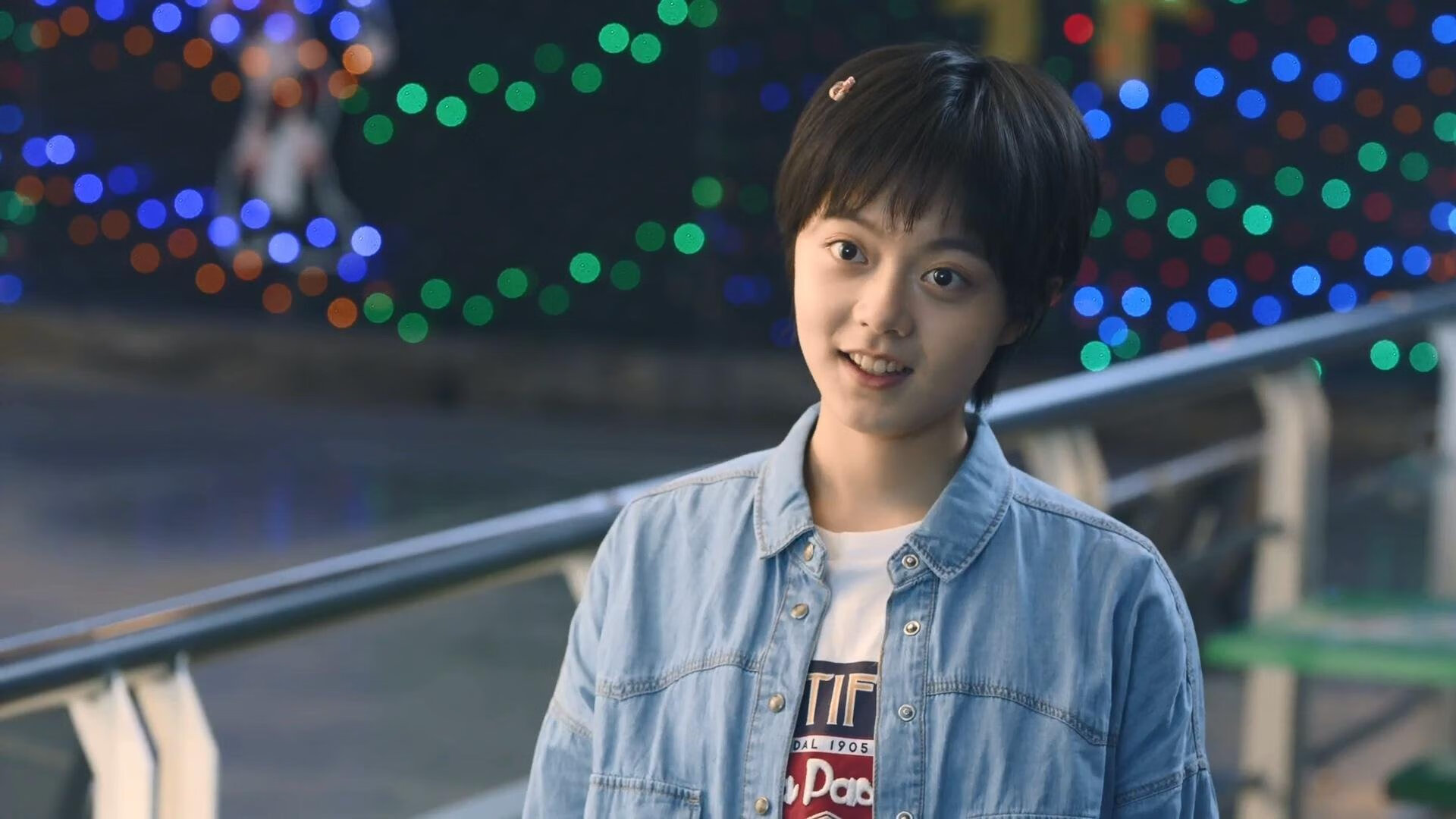 库里与妻子录制家庭Vlog受热捧,库里和老婆亲密照